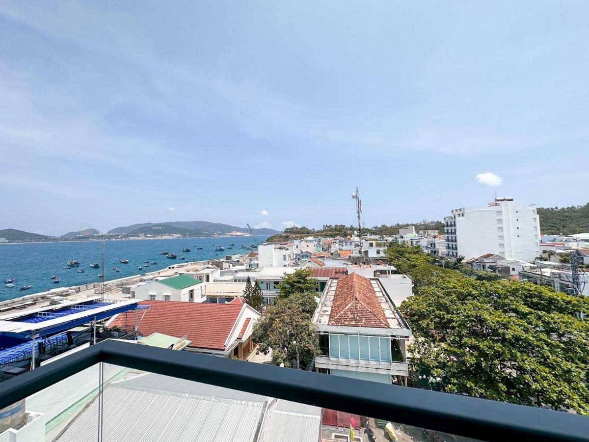 Aqua Seaview Hotel Нячанг Екстер'єр фото