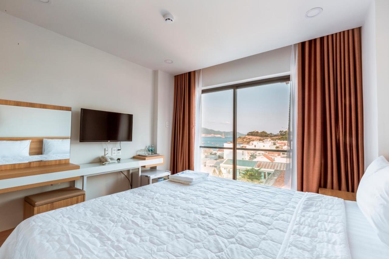 Aqua Seaview Hotel Нячанг Екстер'єр фото